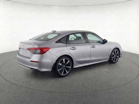 Used 2025 Honda Civic Sport Touring image 7