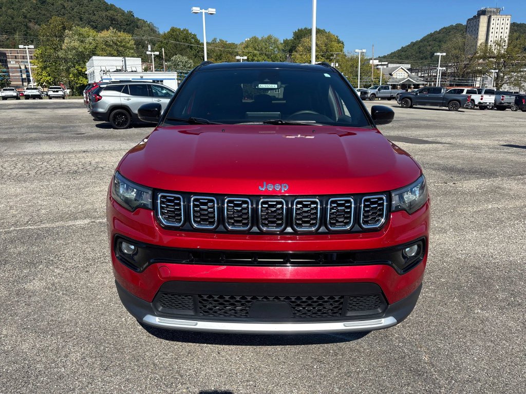 Used 2024 Jeep Compass Limited AWD/4WD image 8