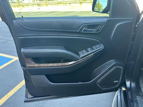 Used 2016 Chevrolet Tahoe LT image 17