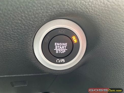 New 2026 Chrysler Pacifica Select image 11