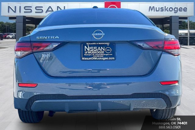 Used 2025 Nissan Sentra SV w/ SV Premium Package FWD image 6
