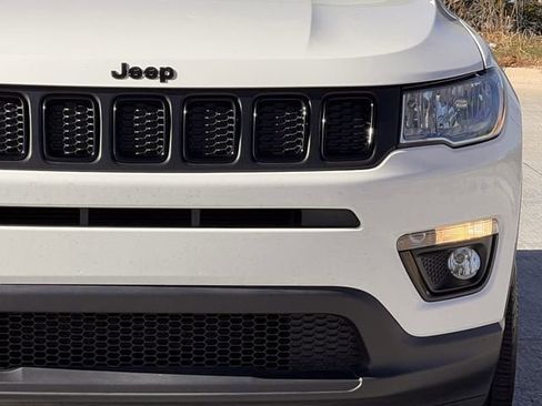 Used 2021 Jeep Compass Latitude w/ Sun and Sound Group image 10