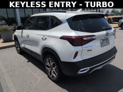 Used 2021 Kia Seltos S AWD/4WD image 6