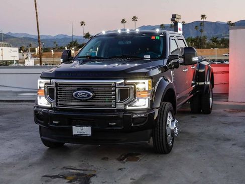 Used 2022 Ford F450 Limited w/ FX4 Off-Road Package image 3