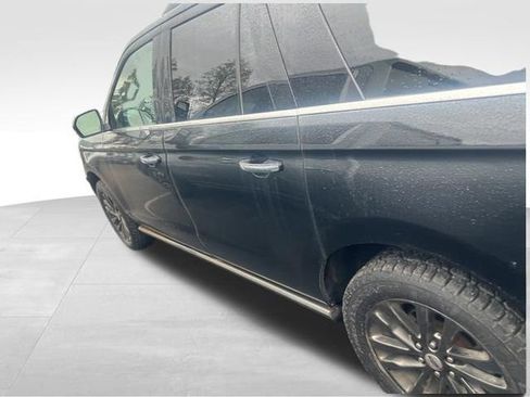 Used 2019 Ford Expedition Max Limited image 11