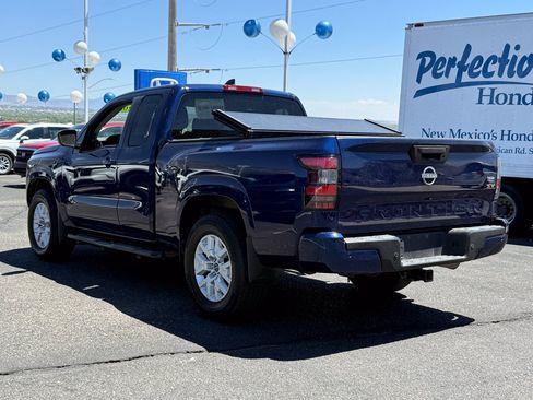 Used 2023 Nissan Frontier SV w/ Technology Package RWD image 7
