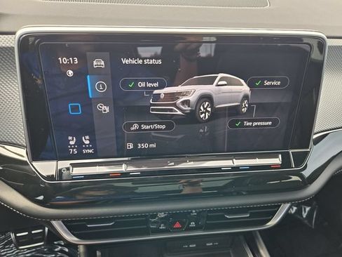Used 2024 Volkswagen Atlas Cross Sport SEL Premium R-Line AWD/4WD image 19