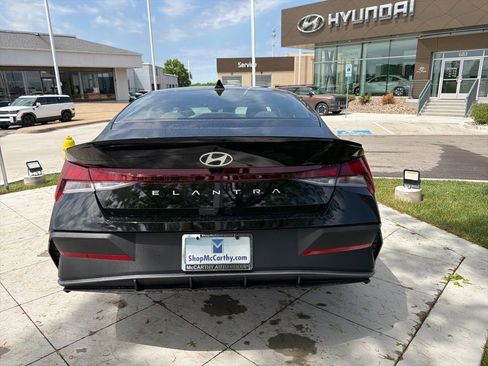 New 2026 Hyundai Elantra Sport FWD image 4