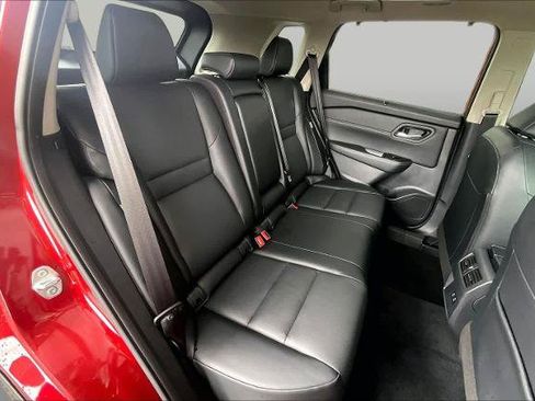 Certified 2026 Nissan Rogue SV w/ SV Premium Package FWD image 21