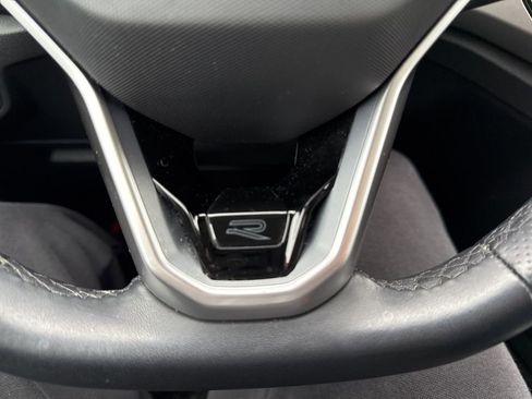 Used 2023 Volkswagen Atlas SEL R-Line image 27