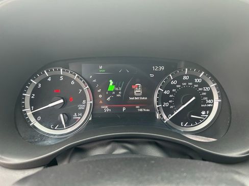 Used 2021 Toyota Highlander Platinum image 16