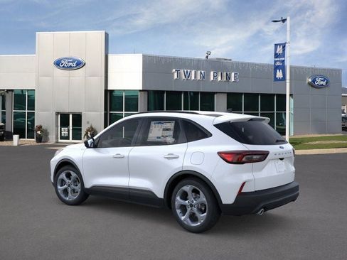 New 2026 Ford Escape ST-Line w/ Tech Pack #1 AWD/4WD image 4