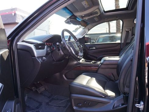 Used 2020 GMC Yukon SLT w/ Open Road Package RWD image 19