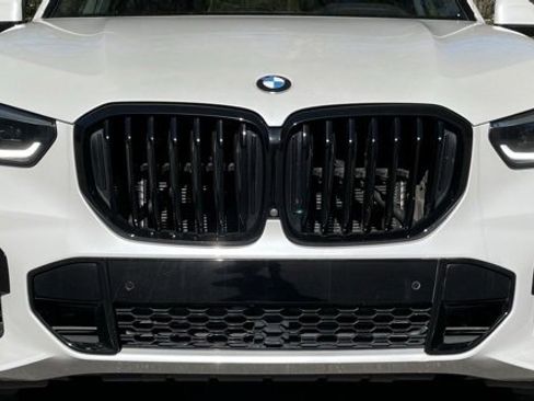 Used 2023 BMW X5 sDrive40i w/ M Sport Package image 11