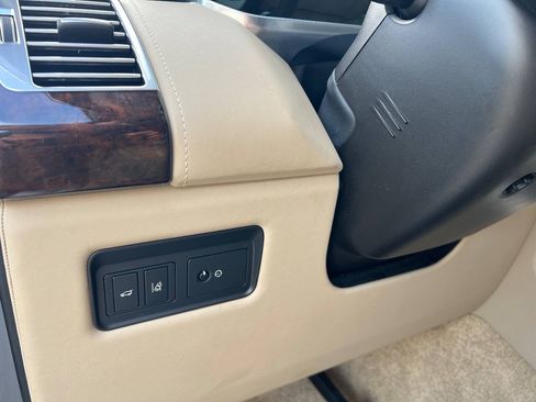 Used 2017 Land Rover Range Rover Long Wheelbase Autobiography AWD/4WD image 9