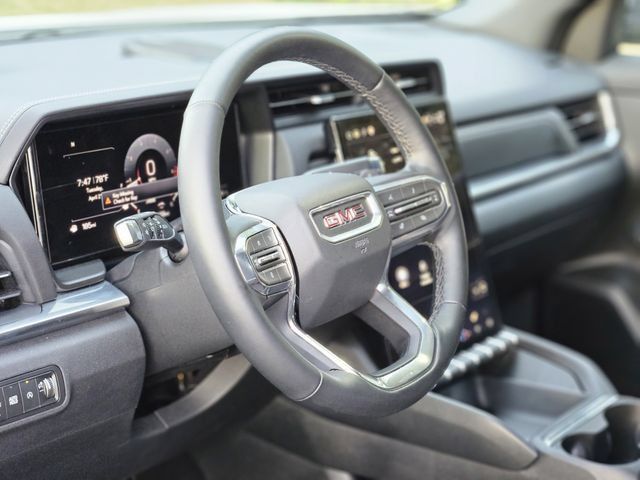 Used 2026 GMC Terrain Elevation FWD image 12