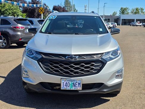 Used 2021 Chevrolet Equinox LT image 3