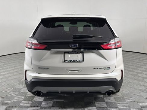 Used 2019 Ford Edge Titanium w/ Equipment Group 301A AWD/4WD image 6