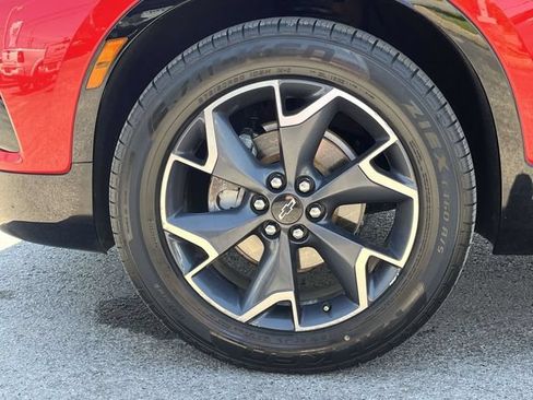 Used 2019 Chevrolet Blazer RS w/ LPO, Floor Liner Package FWD image 11