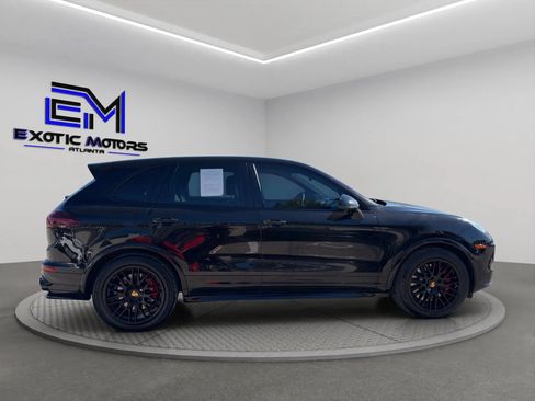 Used 2017 Porsche Cayenne GTS AWD/4WD image 6