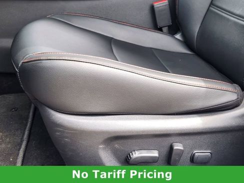 Used 2025 Nissan Sentra SR w/ SR Premium Package image 23