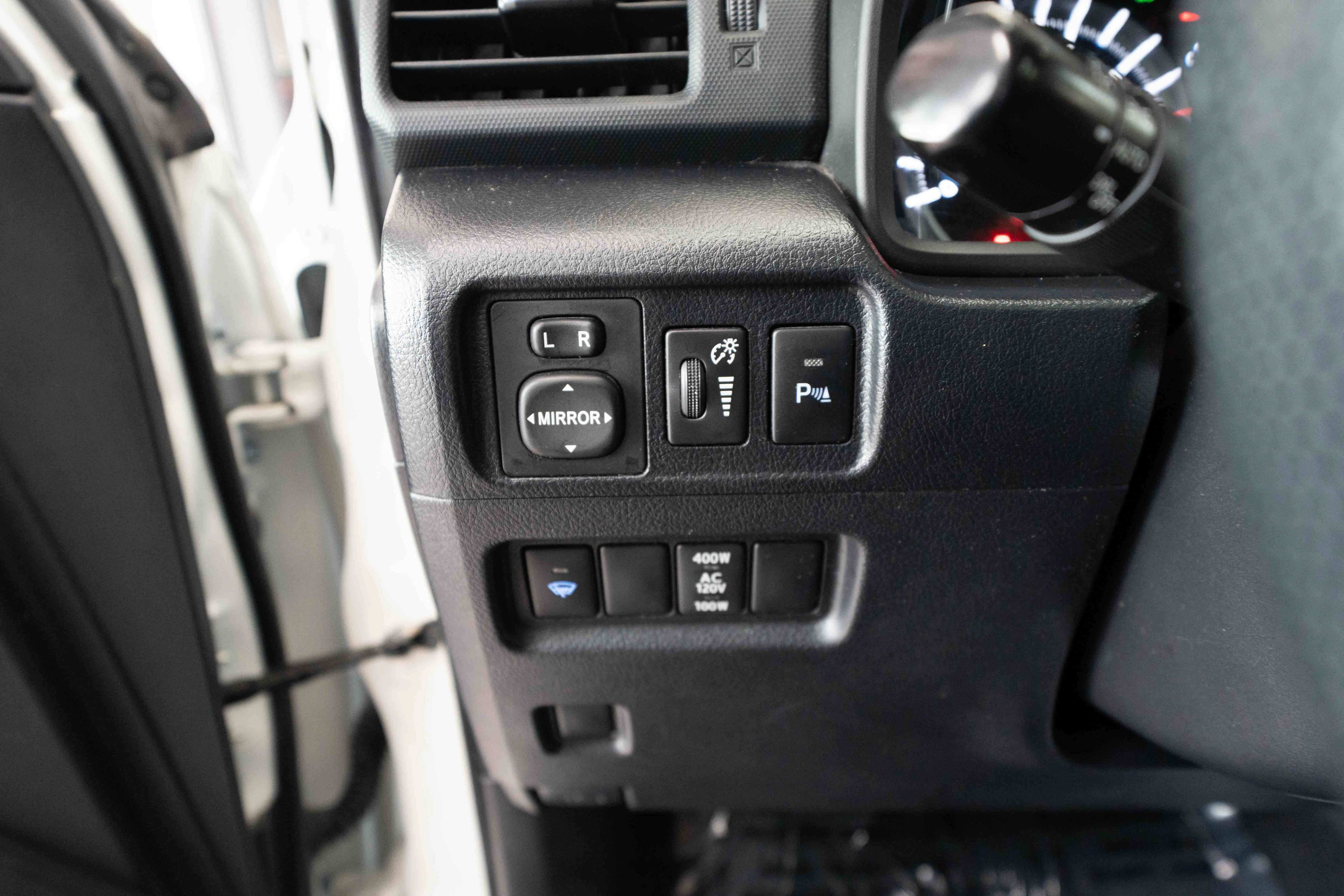 Used 2019 Toyota 4Runner Limited AWD/4WD image 11