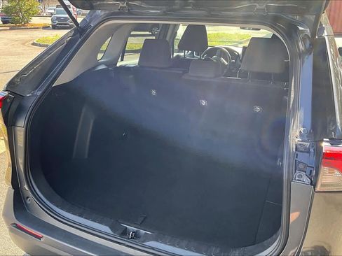 Used 2024 Toyota RAV4 XLE FWD image 52
