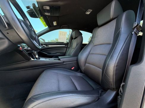 Used 2019 Honda Accord Sport image 36