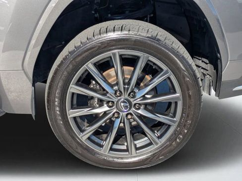 Used 2024 Lexus LX 600 F Sport image 9