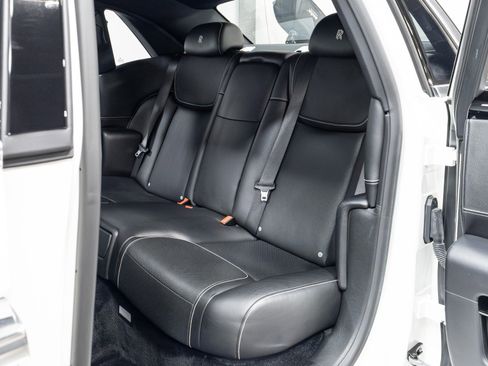 Used 2016 Rolls-Royce Ghost image 46