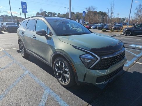 Certified 2023 Kia Sportage X-Line w/ X-Line Premium Package image 3