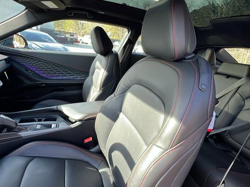 Used 2024 Dodge Charger R/T w/ Plus Group image 17