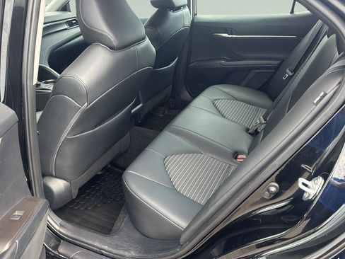 Used 2023 Toyota Camry SE AWD/4WD image 19