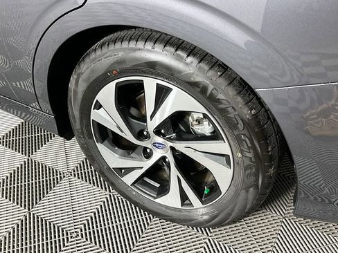 Used 2025 Subaru Legacy Premium image 37