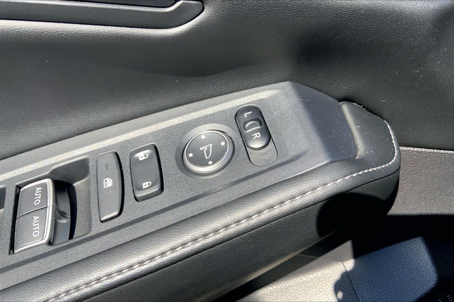 Used 2023 Honda Accord Sport image 36