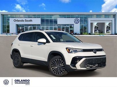 New 2025 Volkswagen Taos SE
