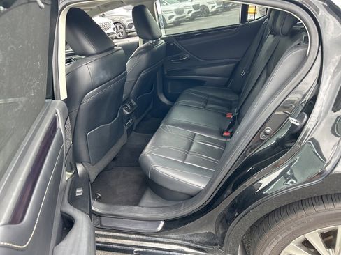 Used 2021 Lexus ES 300h Ultra Luxury w/ Accessory Package 2 image 7