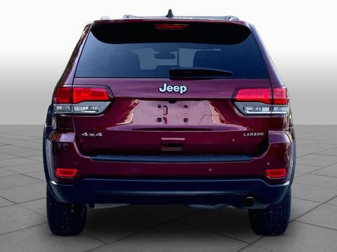 Used 2020 Jeep Grand Cherokee Laredo AWD/4WD image 5