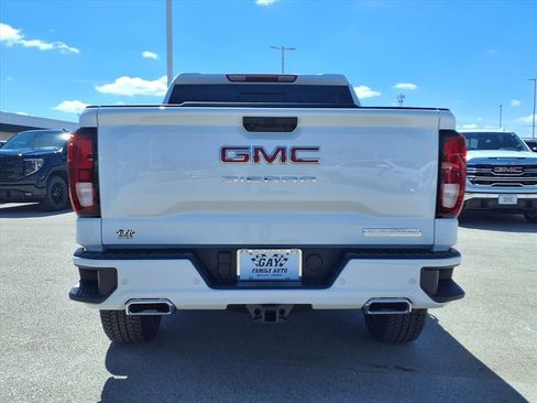 New 2026 GMC Sierra 1500 Elevation w/ Elevation Premium Package image 6