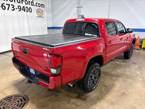 Used 2023 Toyota Tacoma SR5 w/ Technology Package AWD/4WD image 6