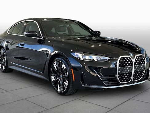 Used 2025 BMW 430i w/ Premium Package RWD image 2