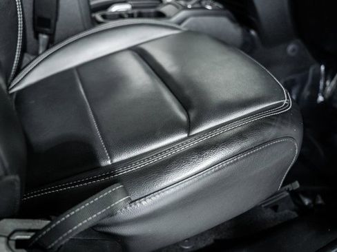 Used 2021 Jeep Gladiator Overland w/ Popular Equipment Package image 32