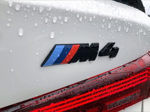 Used 2025 BMW M4 Coupe w/ Executive Package RWD image 10