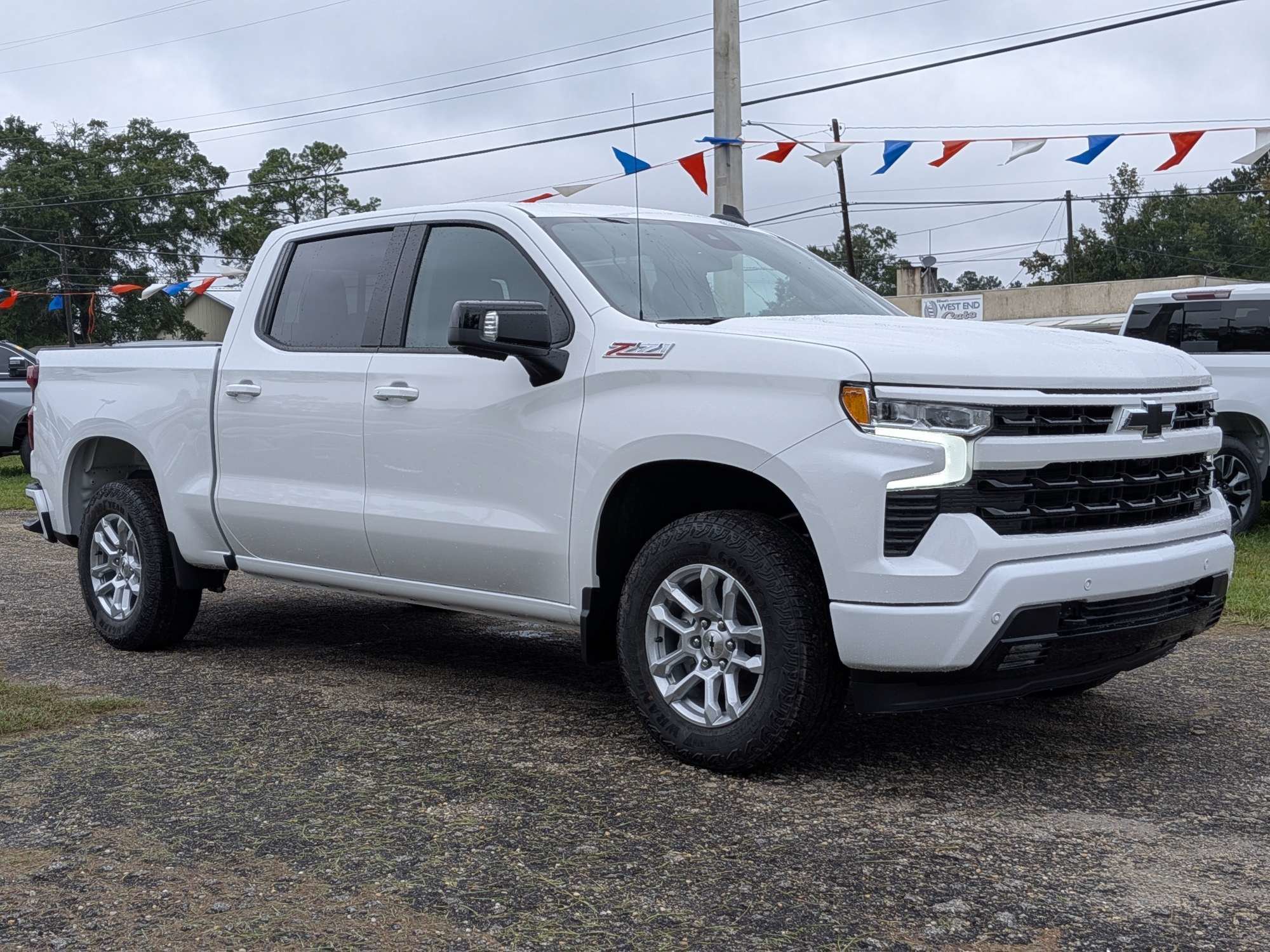 New 2026 Chevrolet Silverado 1500 RST w/ Safety Package AWD/4WD image 2