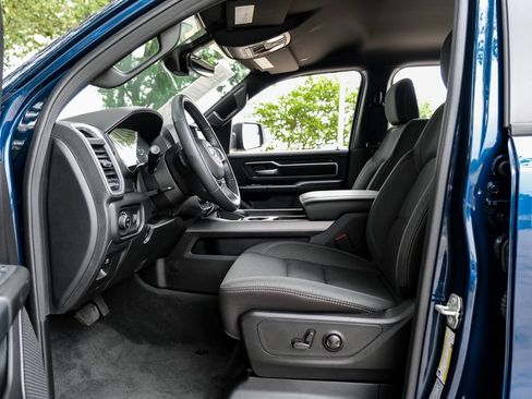 Used 2023 RAM 1500 Big Horn AWD/4WD image 44