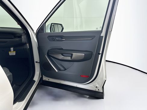 Used 2024 Kia EV9 Light Long Range image 35