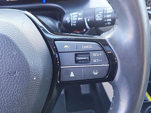 Used 2024 Honda HR-V EX-L image 16