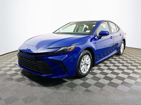 New 2026 Toyota Camry LE image 4
