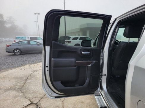 Used 2021 GMC Sierra 1500 SLT image 26