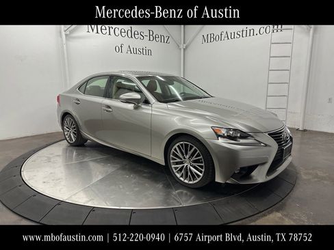 Used 2016 Lexus IS 200t 200t image 1